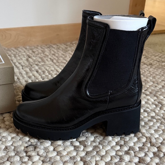 Dolce Vita Hawk H20 Black Patent - Picture 5 of 5